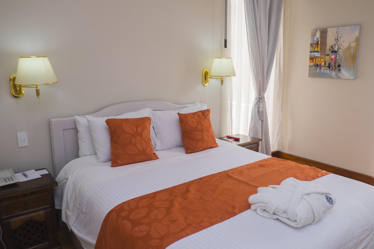 La Coupole Hotel กีโต ภายนอก รูปภาพ
